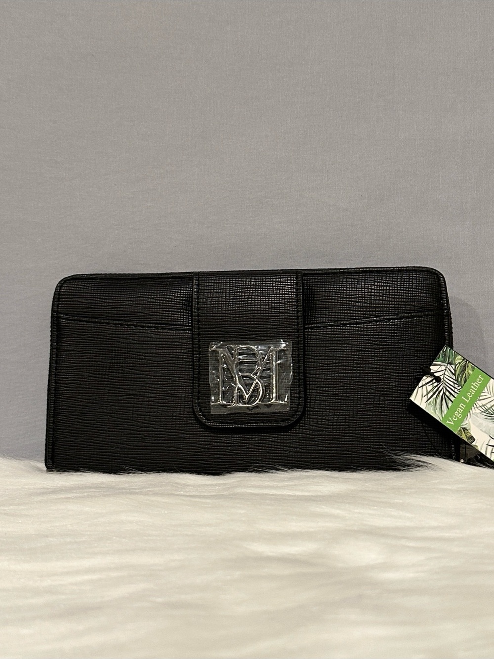 Badgley Mischka Black Clutch Purse With Flap Pocket Vegan Leather NWT’S